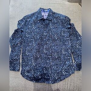 Robert graham size medium